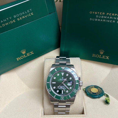 2019 ROLEX 116610LV Submariner 40mm Hulk